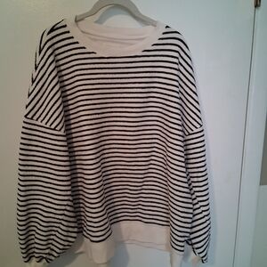 American Eagle AE Oversized Striped Sweatshirt Size Xlarge